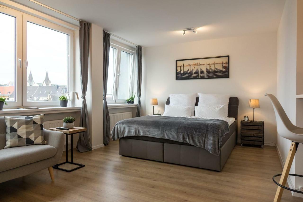 Business Apartment mit Blick auf die Skyline von Essen Exterior foto